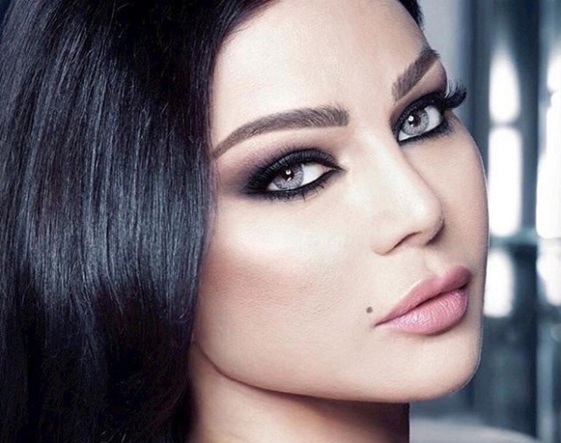 مكياج عيون لبناني للسهرات على طريقة هيفاء وهبي